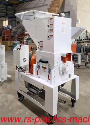 China Noiseless Low speed crusher/plastic waste grinder/granulator vendor no dust high quality good price to Poland