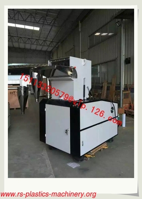 300-800kg/hr crushing capacity Plastics grinder/Plastic breaking granulator For Ireland