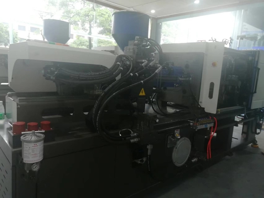 China Servo Motor Plastic white Injection Molding Machine manufacturer 260Ton for PP high Quality&Best Price to  Russian