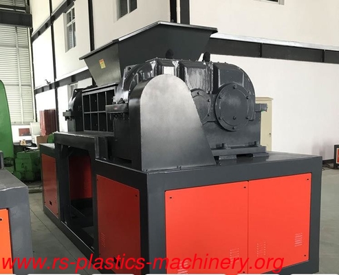 China Powerful solid waste recycle crushing machine/good quality Shredder Supplier good price agent needed