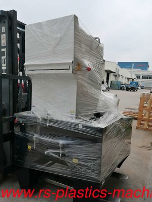 Industry plastic waste  powerful Crusher/ Plastic Bottle grinder Supplier/ High speed Plastic granulator with CE to Germany