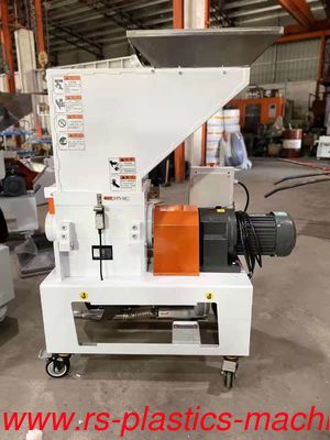 Power 1.5kw plastic recycle machine output 60kg/hr Low Speed Shredder/Crusher/Grinder/ granulator no dust Best price