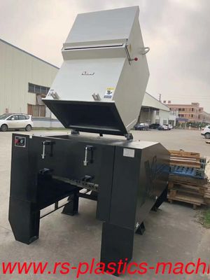 China powerful plastic recycling machine claw blade cutter/plastic bottle crusher/ High speed granulator Supplier factory price