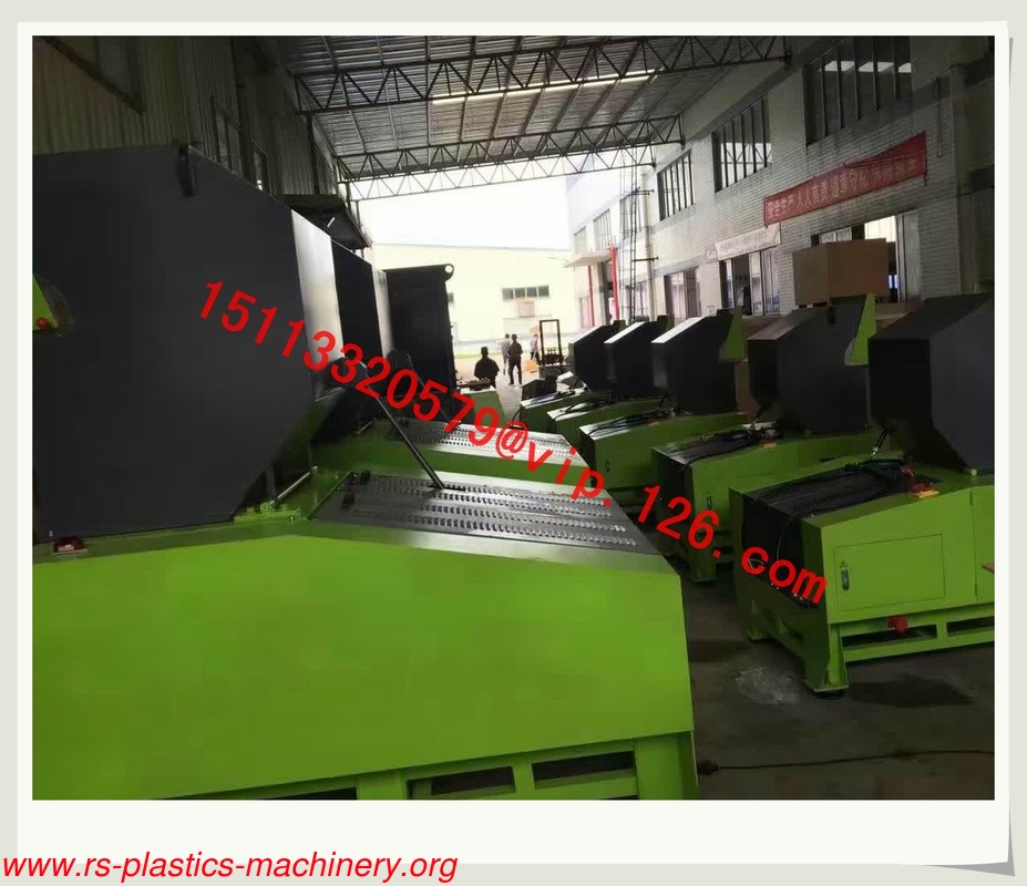 China Flake Type Blade Crusher/ Flake Type Plastic Crusher Manufacturer