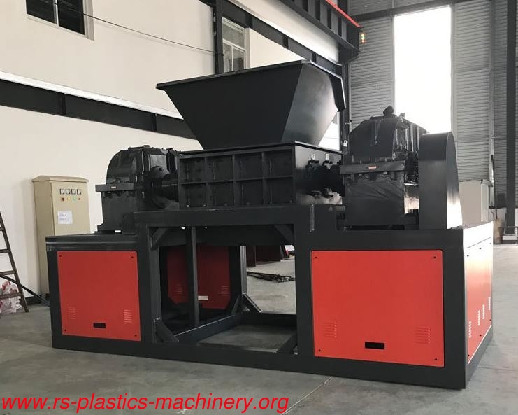 Powerful solid waste recycle machine rubber/CD/wood/tire/Plastic/Can/fiber/Cloth/Metal etc Shredder producer best price