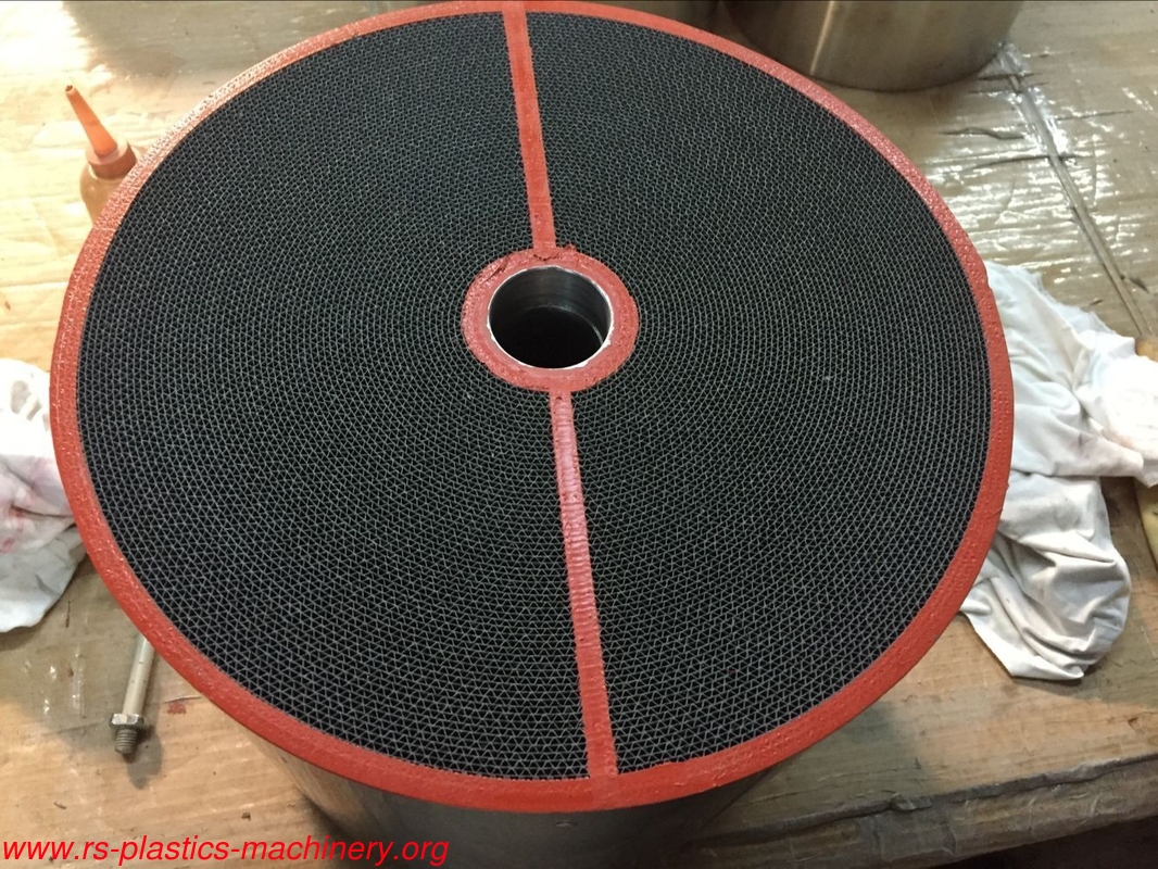 plastic  Dehumidifier part/ Black molecular sieve Honeycomb dessiccant wheel rotor  450*300mm  factory price