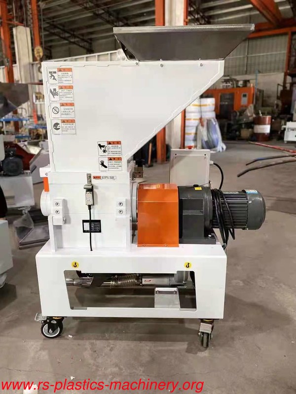 Power 0.75kw Low Speed Crusher/plastic Grinder/ granulator for plastic waste recycle use no dust good  qualityBest price
