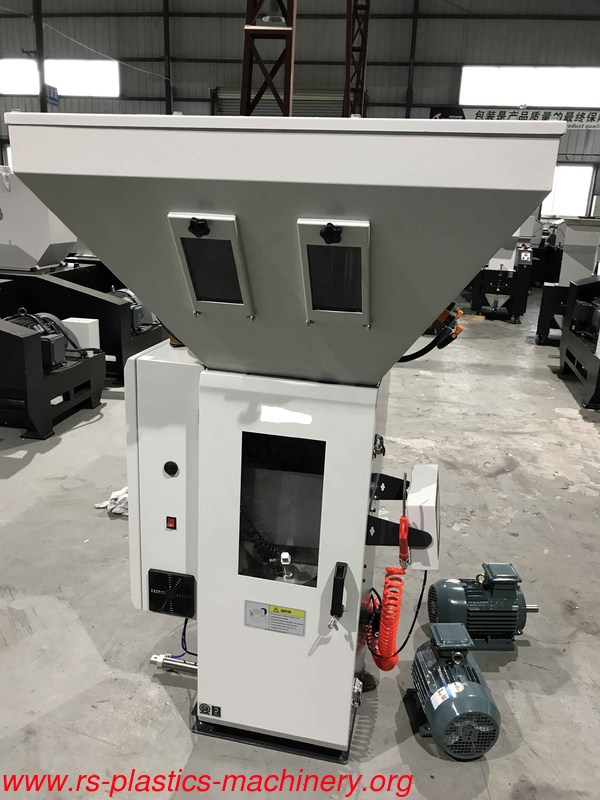 China Plastics with Masterbatch/additives weight sensor mixer/gravimetric Blender/doser unit Factory good price high quality to hunga