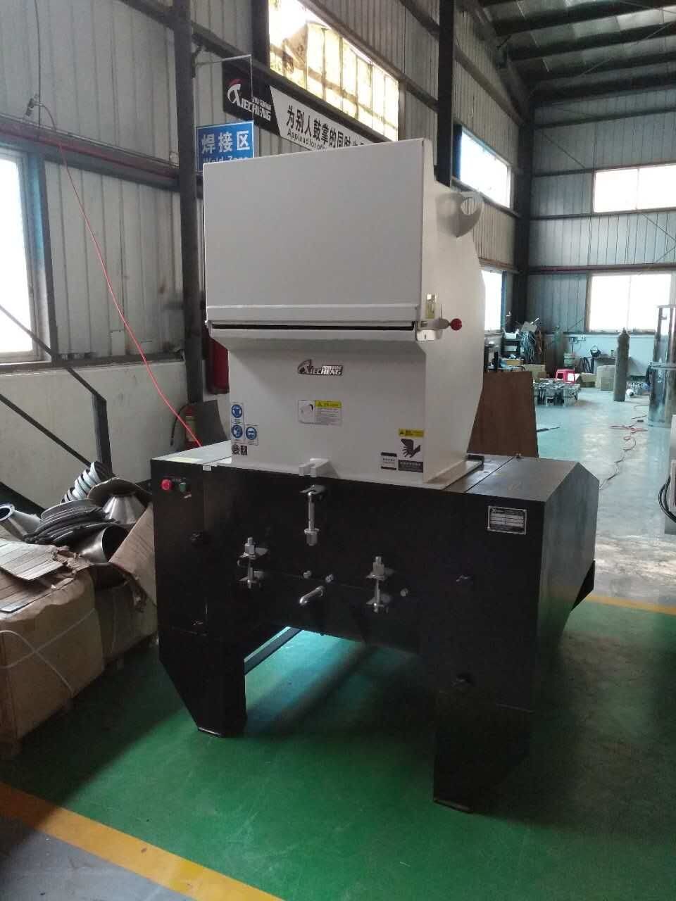 China high speed Powerful Crusher/ Plastic waste recycling grinder Supplier/Strong granulator Best price  good quality to Ireland
